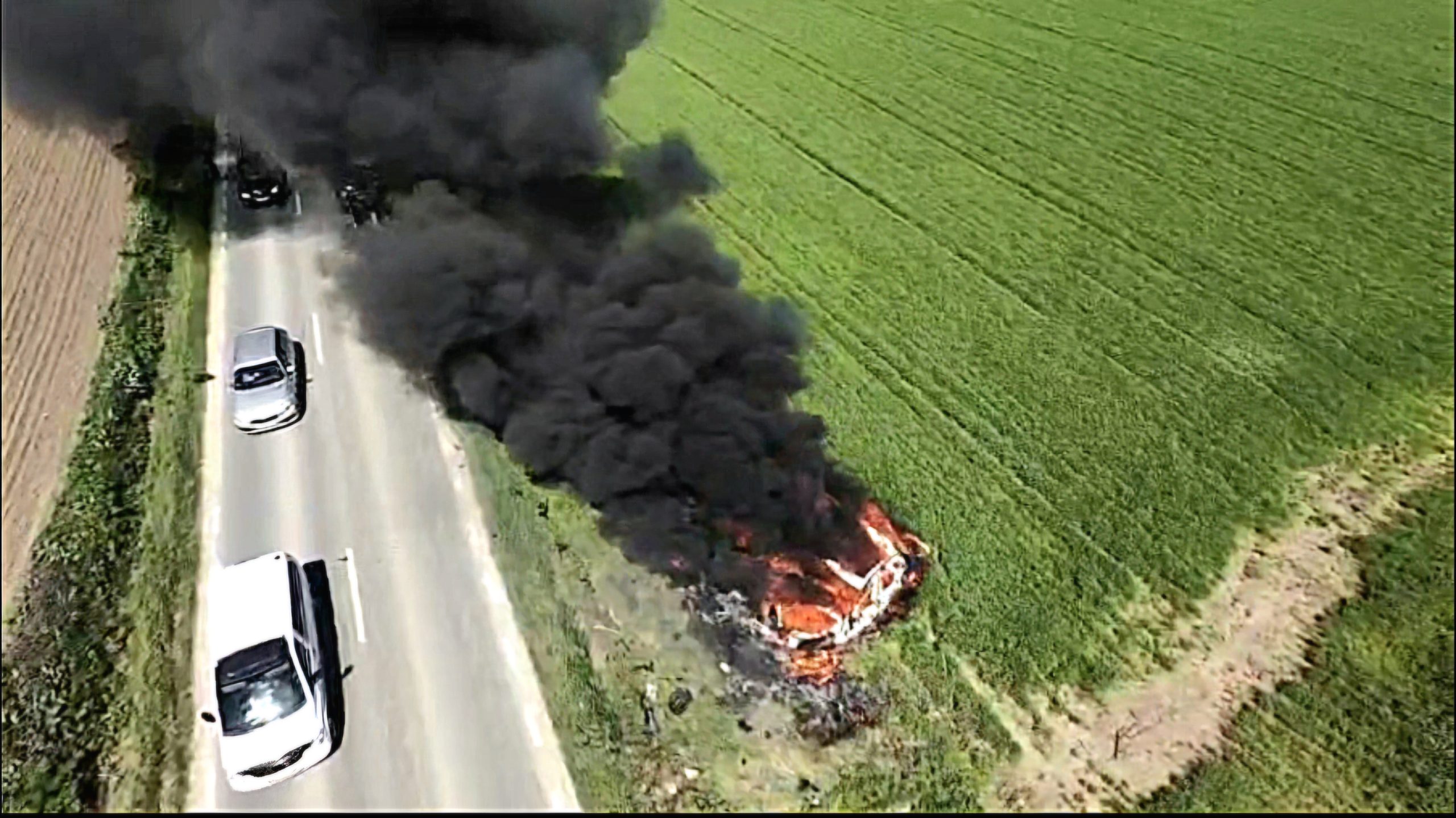 FOTO: Autorurismul de la Luncași a ars în întregime