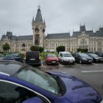 FOTO: Sute de mașini aglomerează parcarea monumentului simbol al orașului Iași