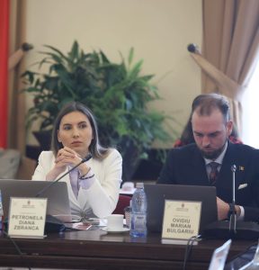 FOTO: Consilierul local Diana Ferariu a aflat de amânarea votului taxei pentru transportatori de pe pagina primarului de Facebook 
